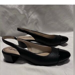 LifeStride Soft System Becoming Slingback Pump Women”s Heels Size 8M